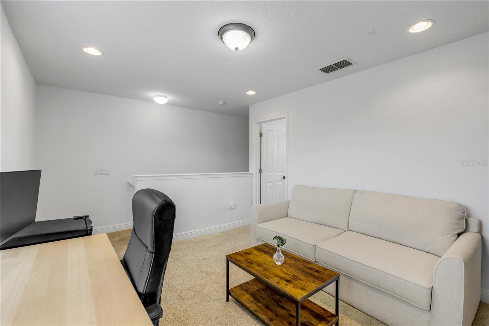 MOUNT DORA LOCH LEVEN PH 05 - Residential