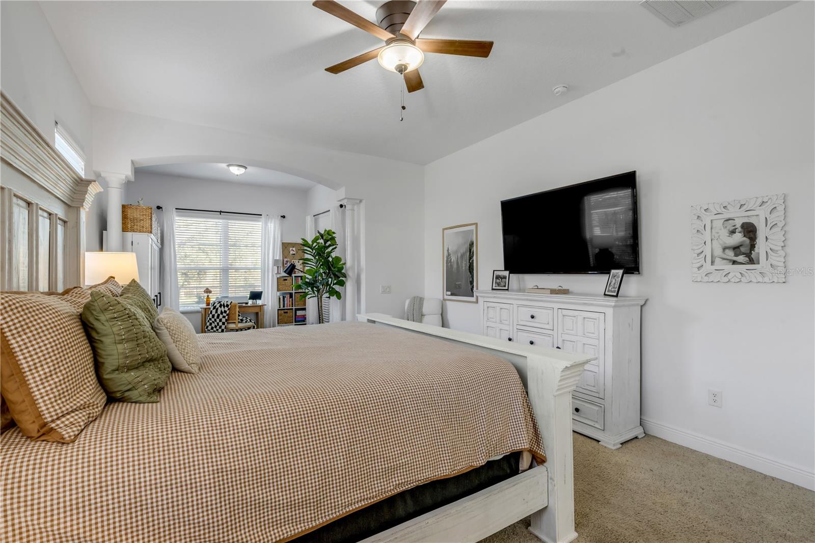 MOUNT DORA LOCH LEVEN PH 05 - Residential