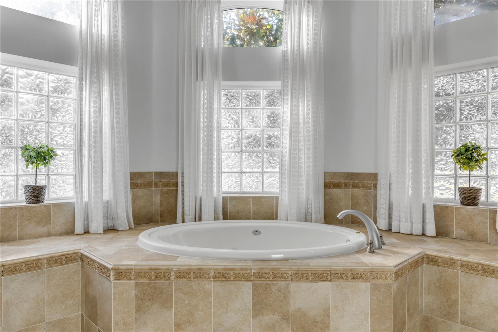 MOUNT DORA LOCH LEVEN PH 05 - Residential