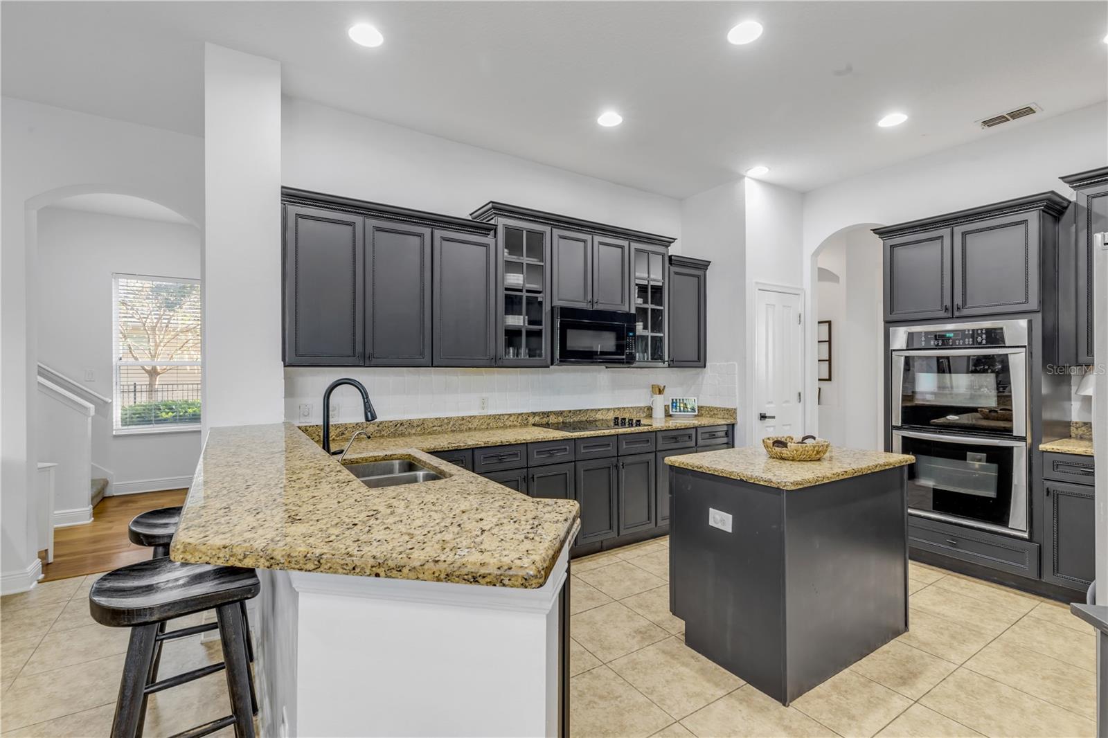 MOUNT DORA LOCH LEVEN PH 05 - Residential