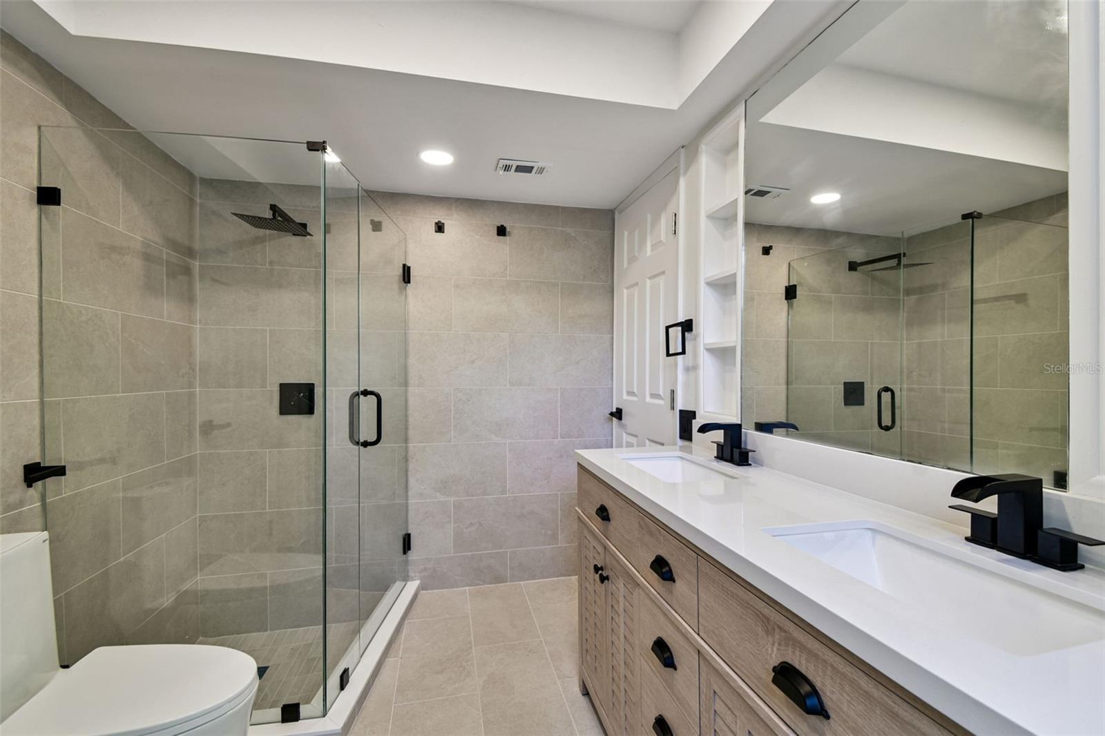 WESTLAKE VILLAGE - Residential Lease