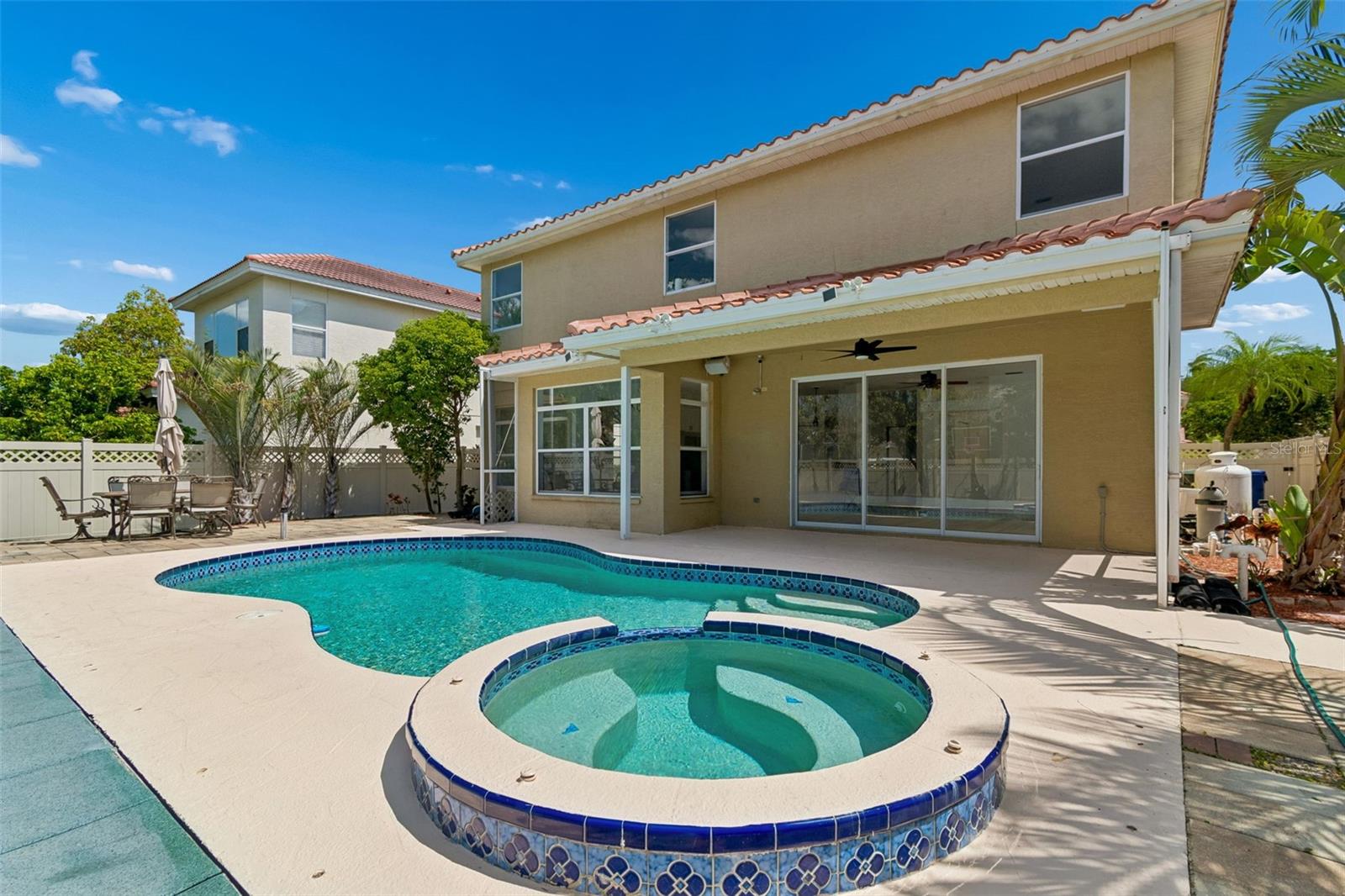 HIGHLAND WOODS 2 - Residential