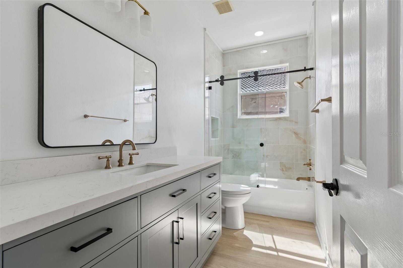 HIGHLAND WOODS 2 - Residential