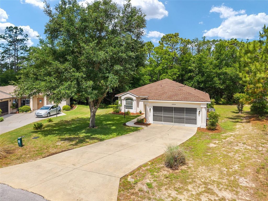 Photo of 19939 SW 93rd Lane, Dunnellon, FL 34432 (MLS # OM724180)