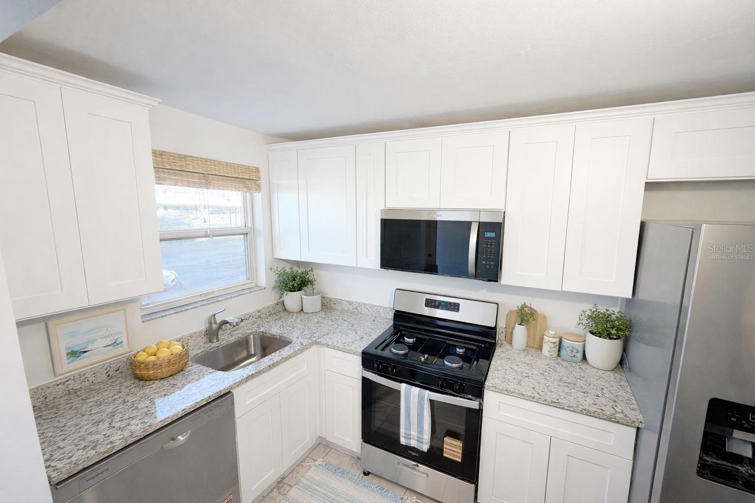 TOWN SHORES GULFPORT - Residential