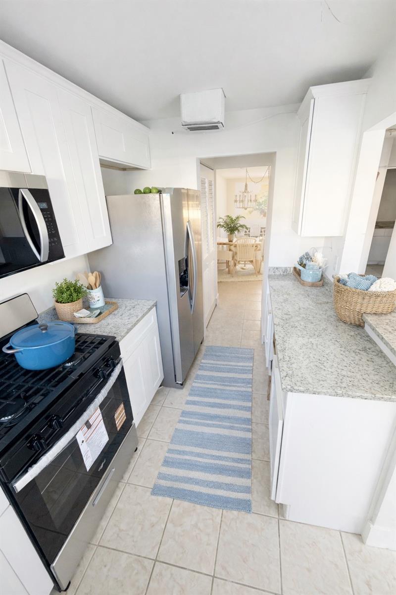 TOWN SHORES GULFPORT - Residential