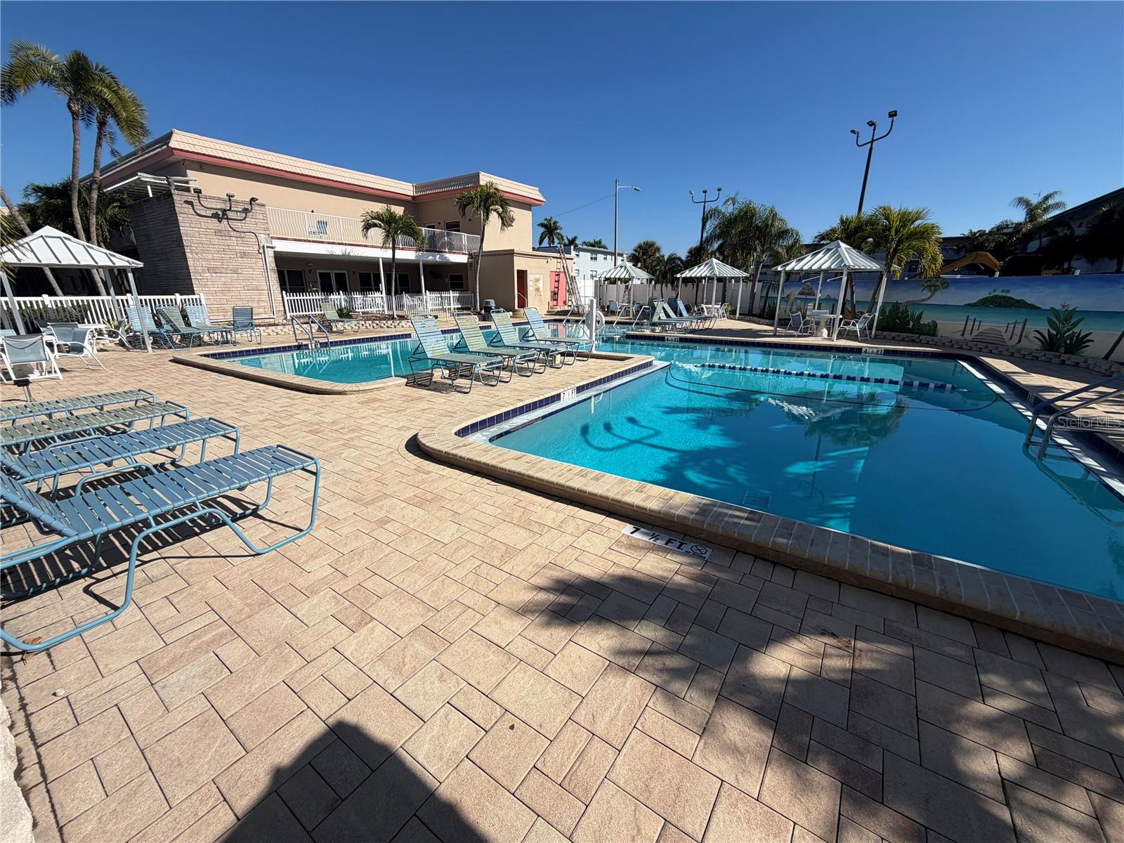 TOWN SHORES GULFPORT - Residential