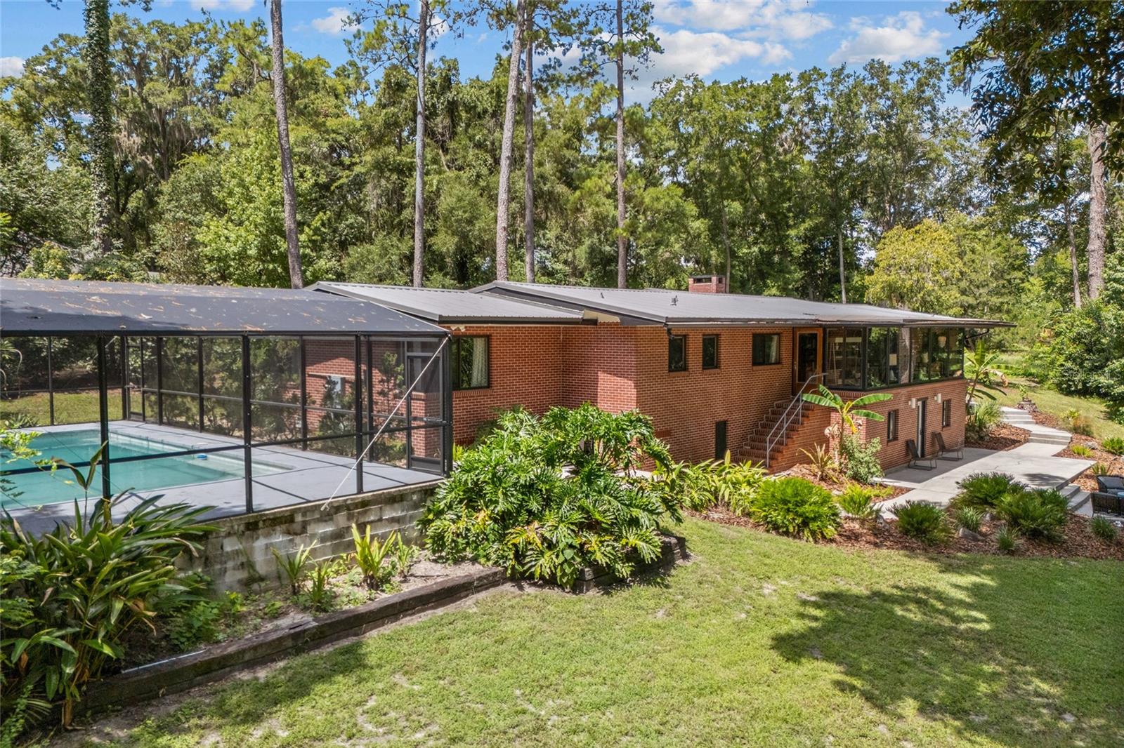 851 NW 19TH TERRACE