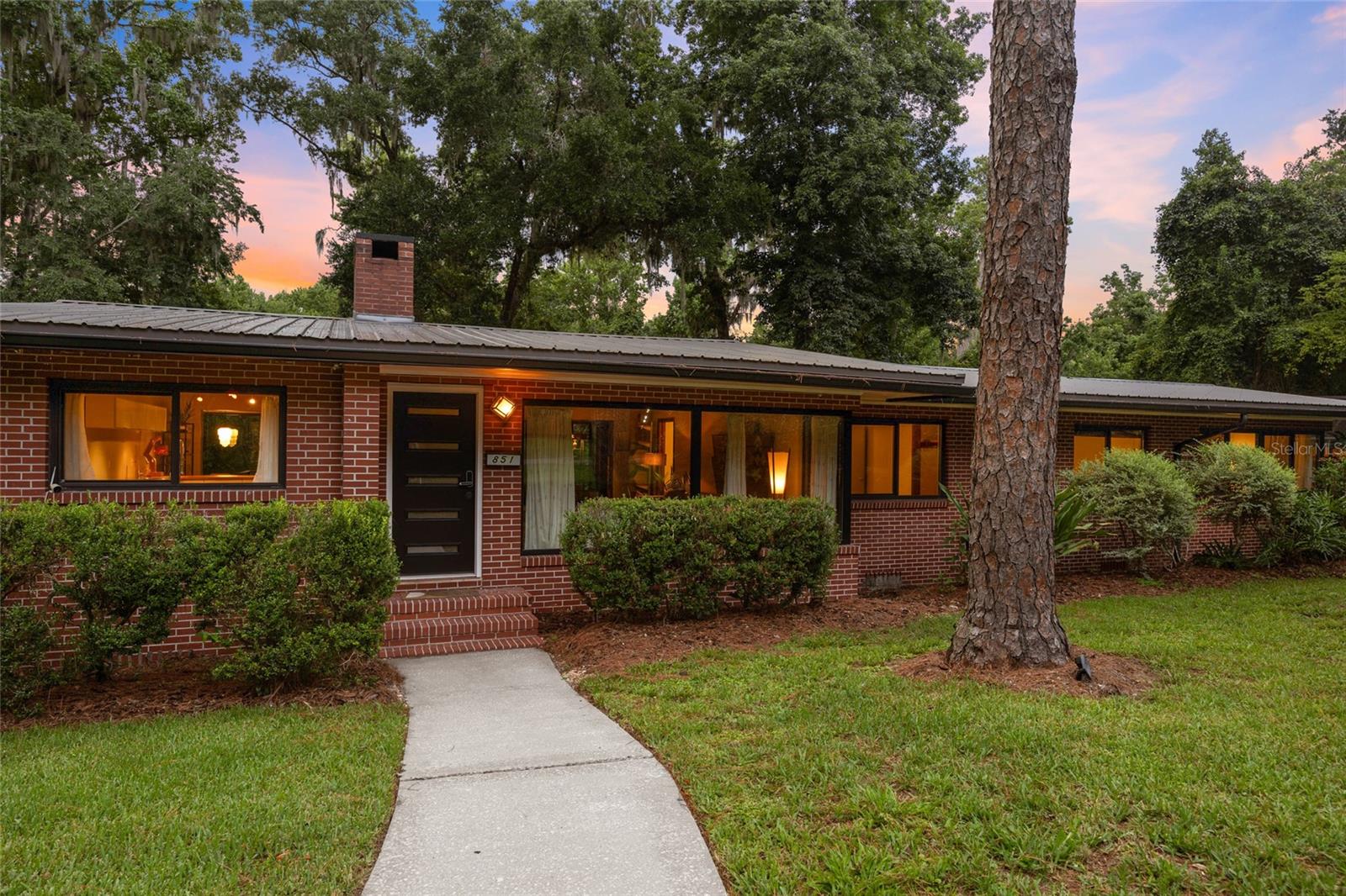 851 NW 19TH TERRACE