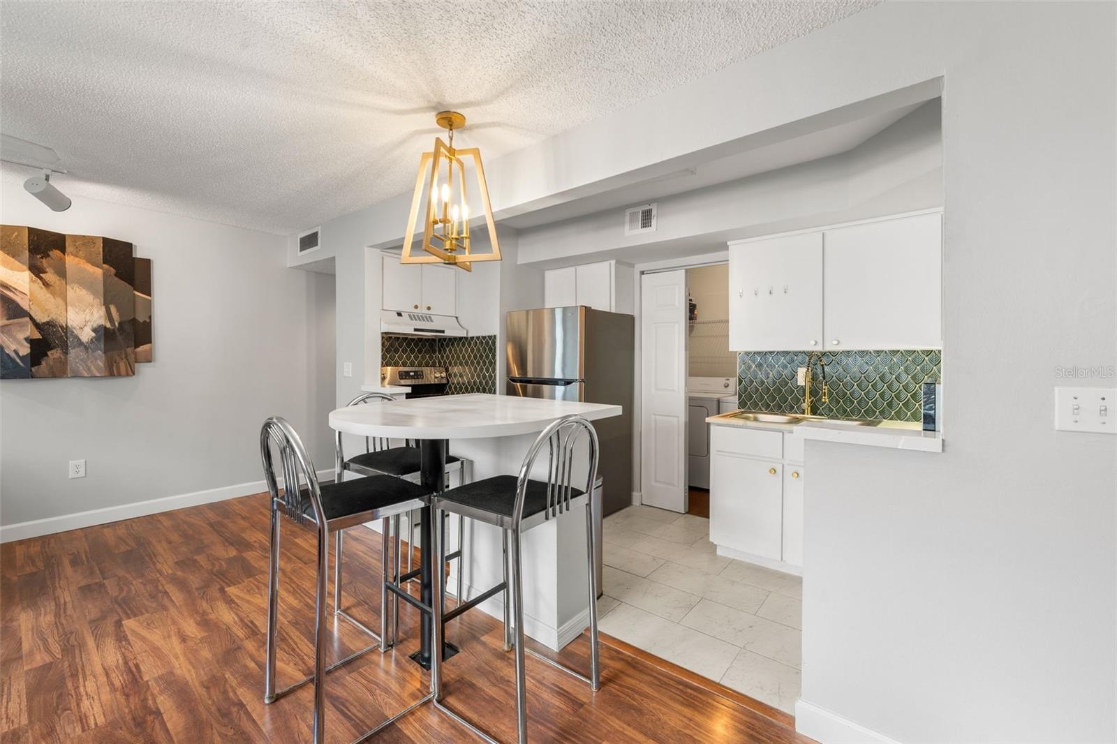 2601 SW ARCHER ROAD K-244