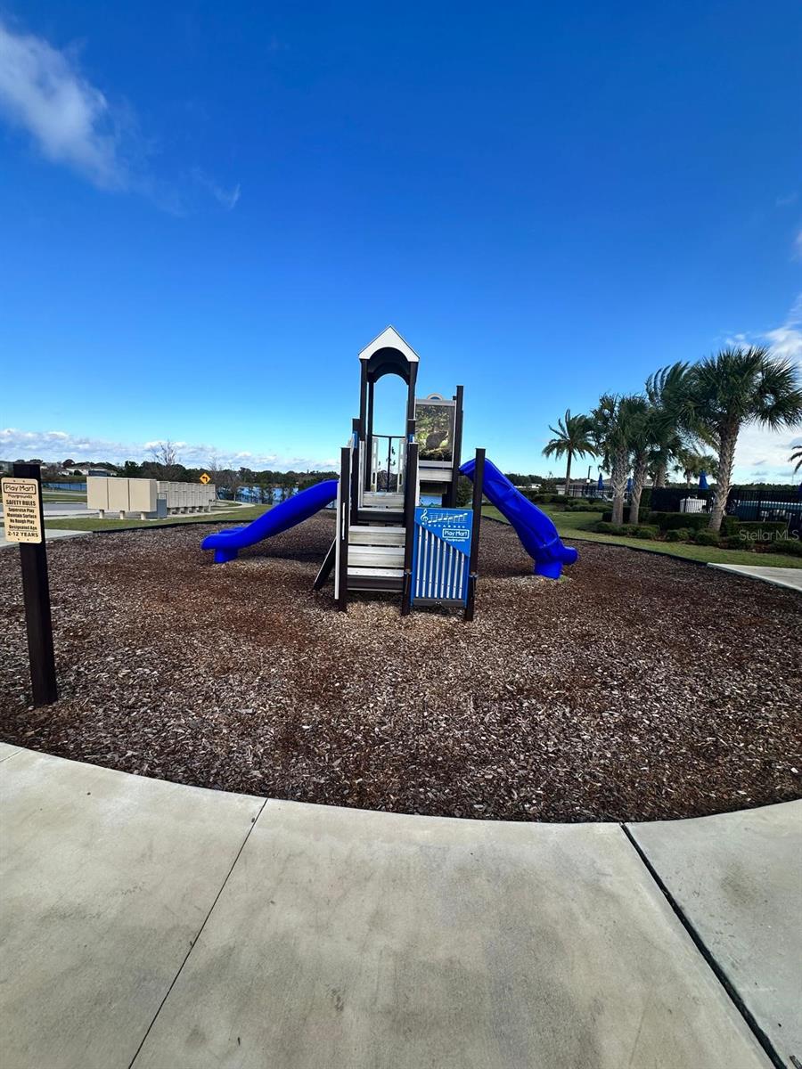 AVALON PARK TAVARES PH 1 - Residential Lease