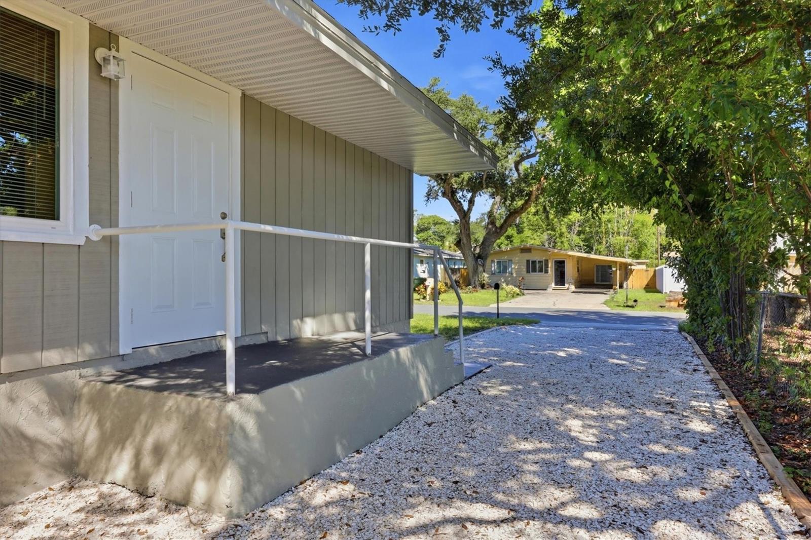 1240 HIGHLAND STREET, SARASOTA, FL, 34234 2 1240 HIGHLAND STREET