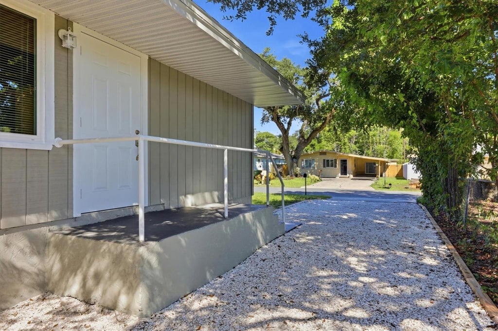 Photo of 1240 Highland Street, Sarasota, FL 34234 (MLS # A4707341)