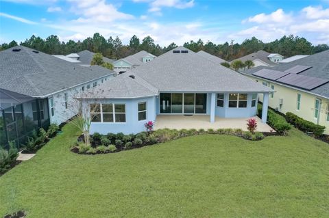 A home in DAYTONA BEACH