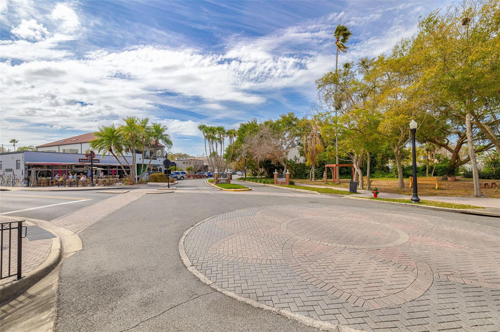 BELLE TERRE - Residential