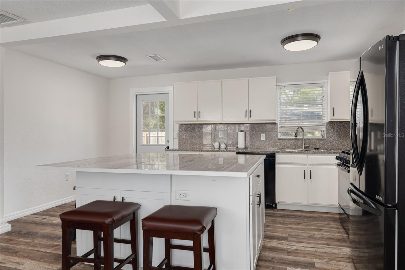 BELLE TERRE - Residential