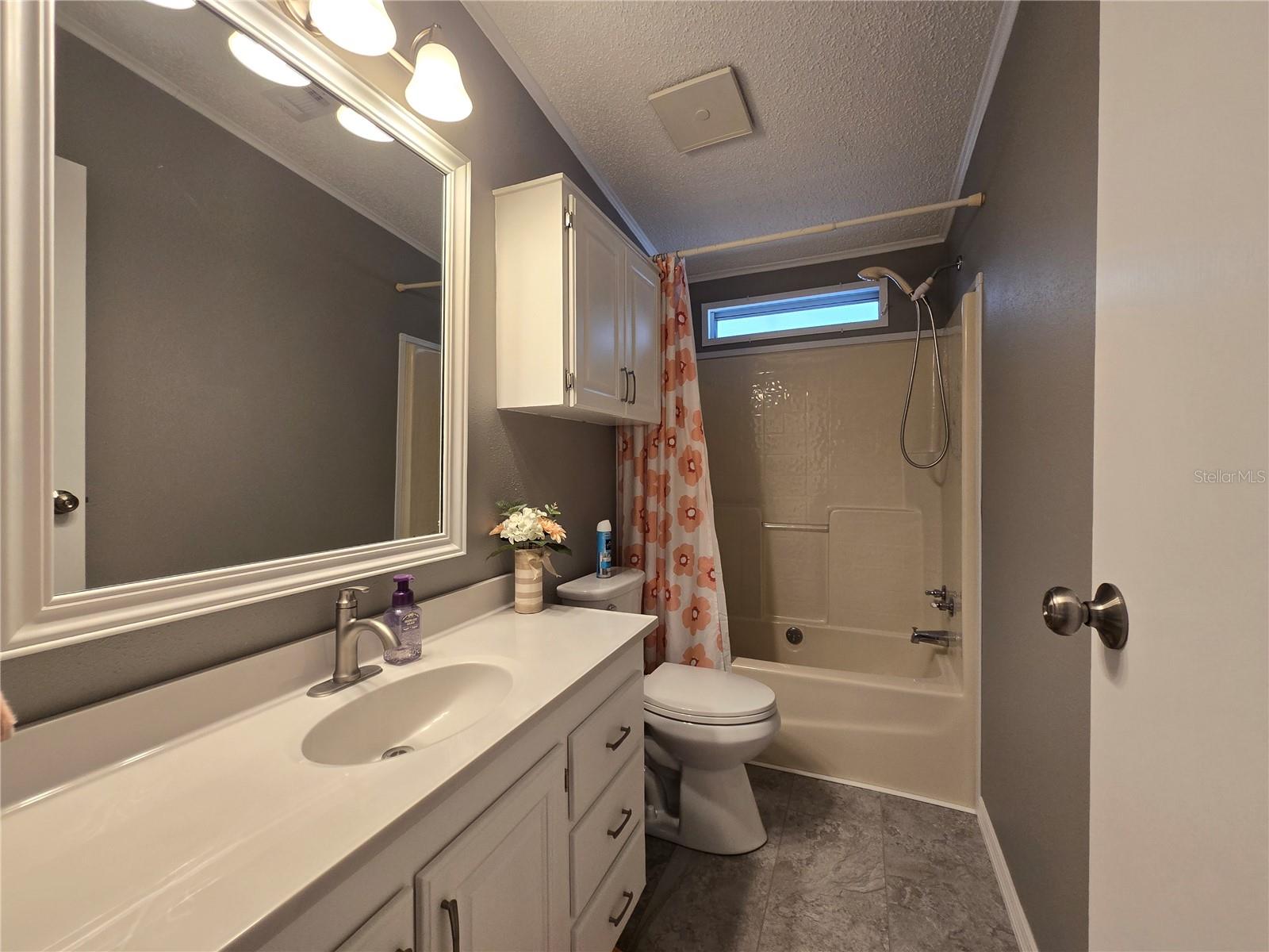 SWEETWATER GOLF & TENNIS CLUB - Residential