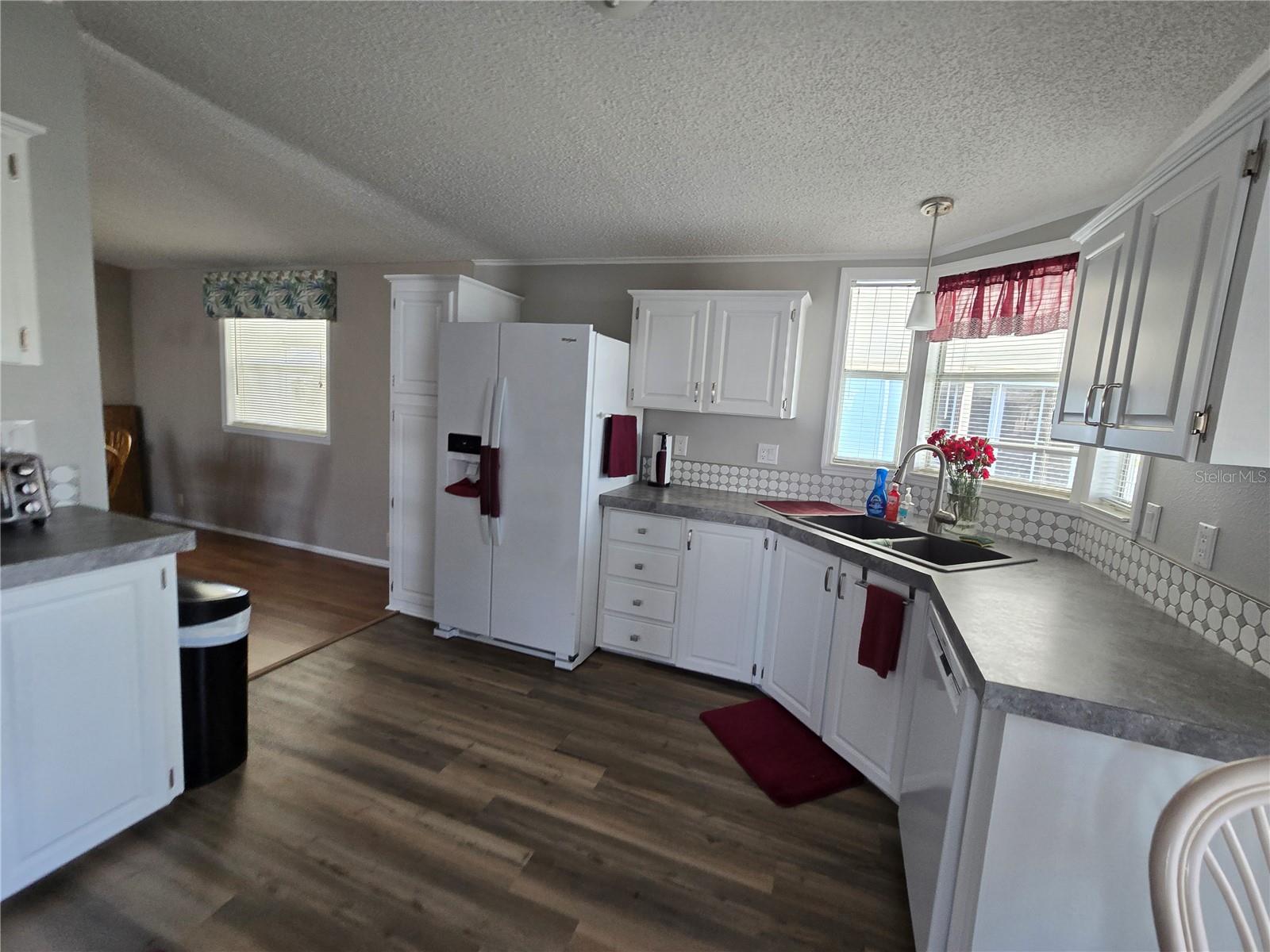 SWEETWATER GOLF & TENNIS CLUB - Residential