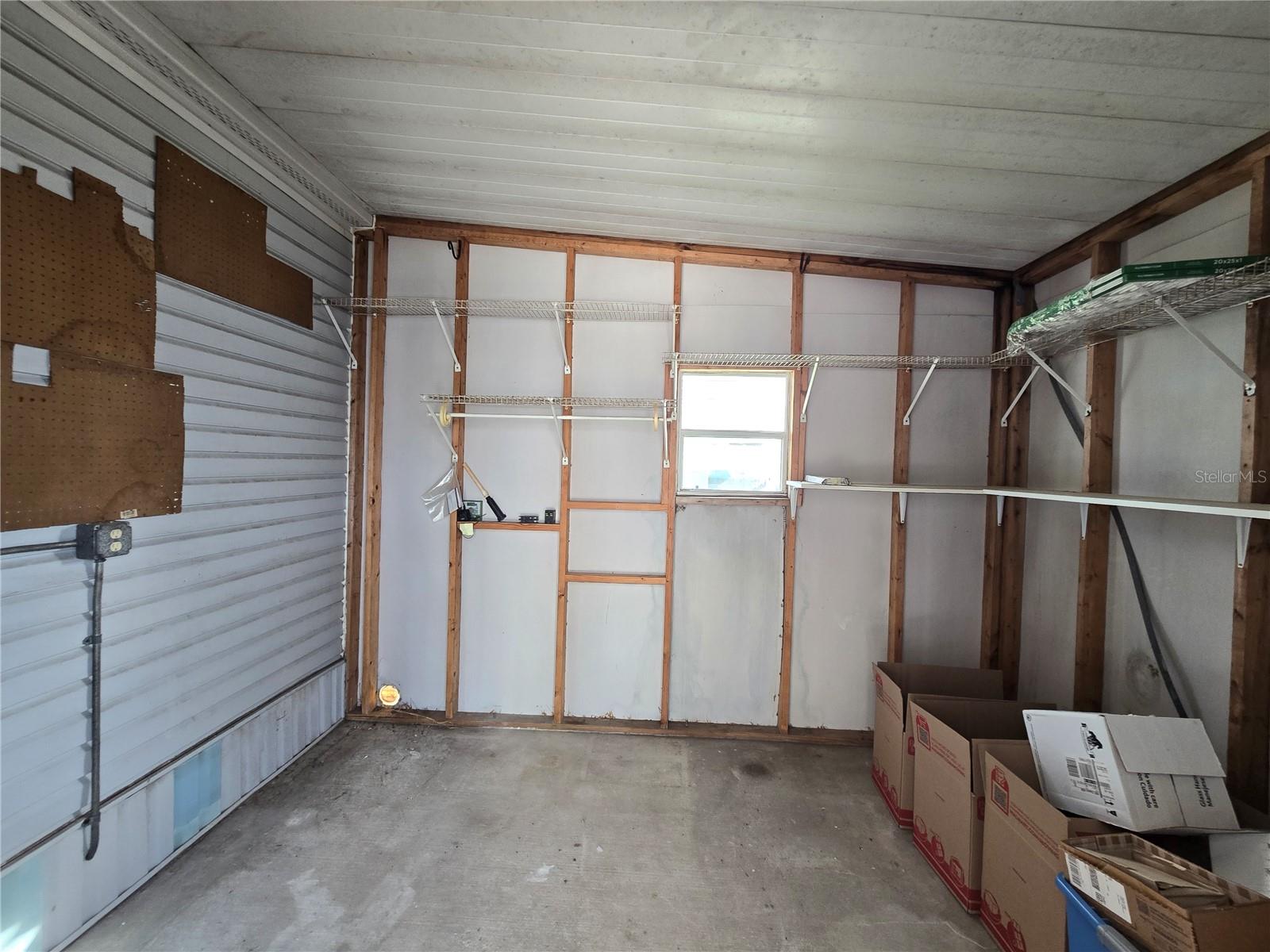 SWEETWATER GOLF & TENNIS CLUB - Residential