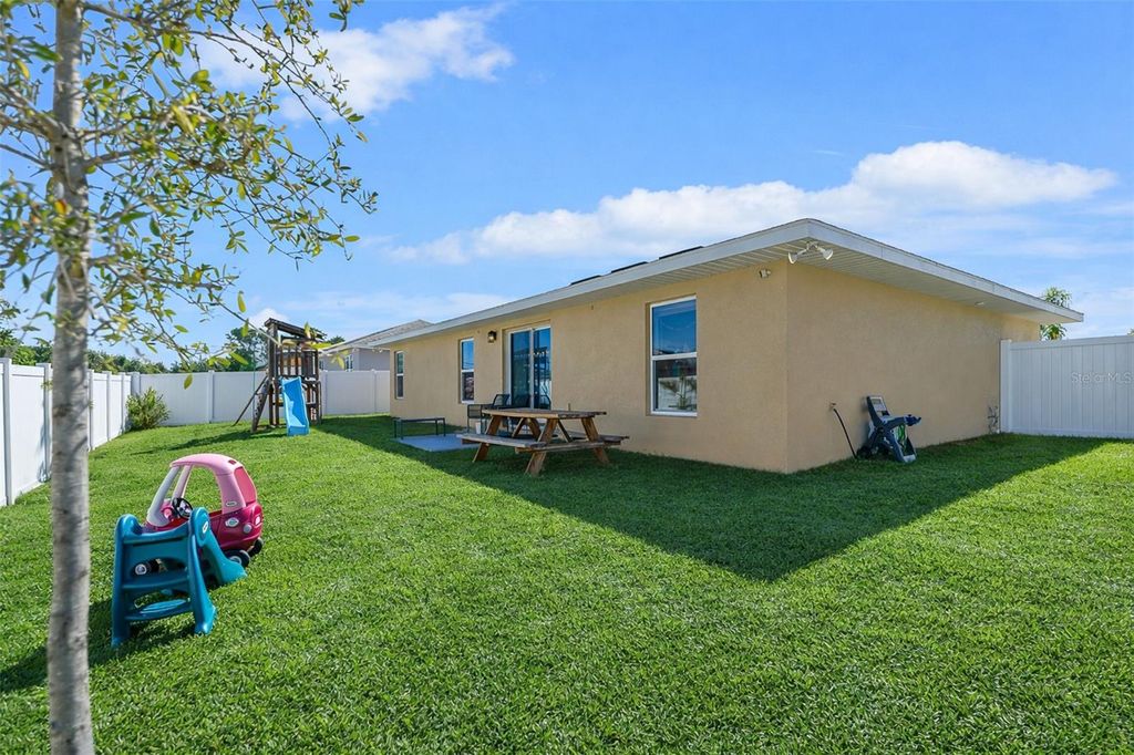 Photo of 305 Fern Court, Kissimmee, FL 34759 (MLS # S5144585)