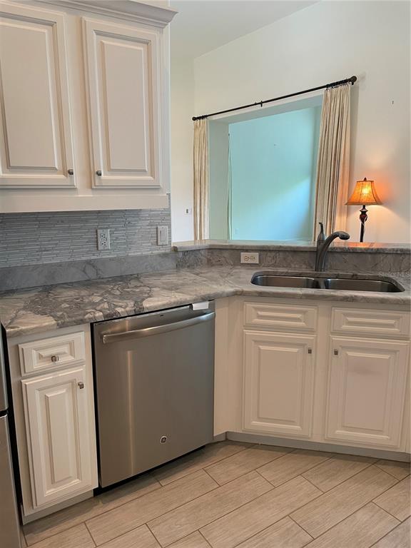 EDGEWATER VILLAGE SUBPHASE A - Residential