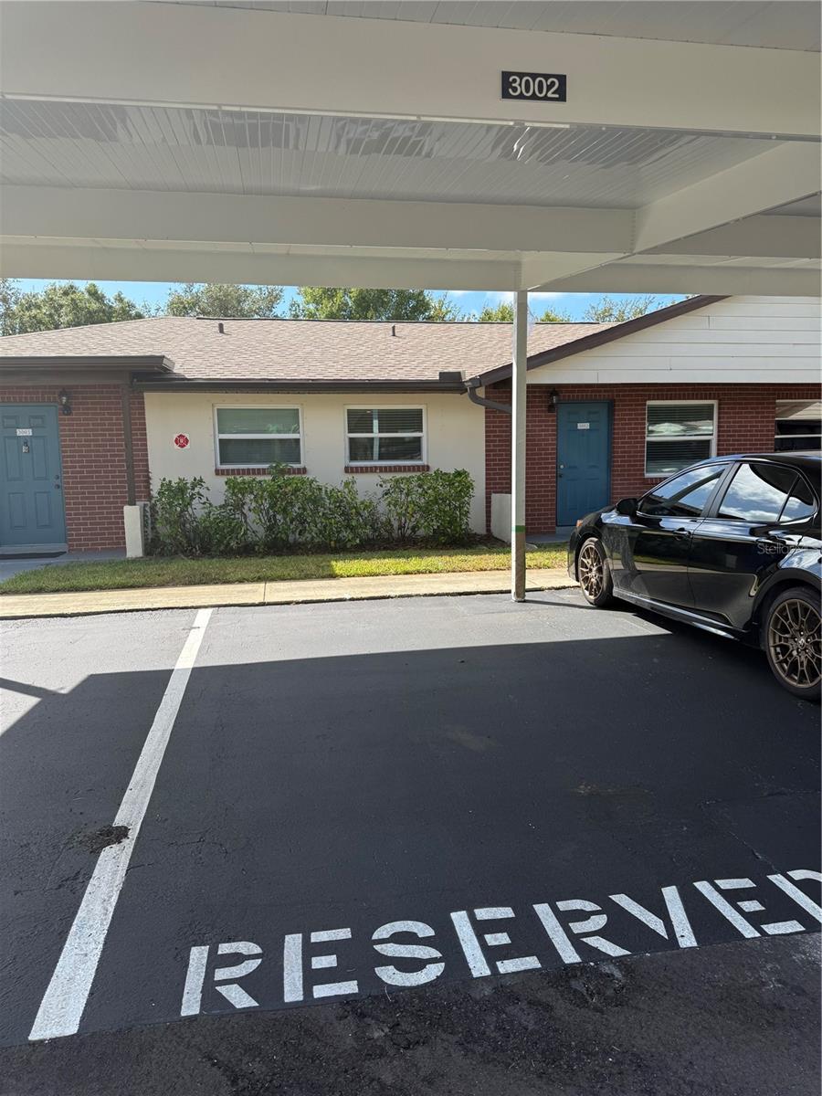 HILL CREST VILLAS - Residential