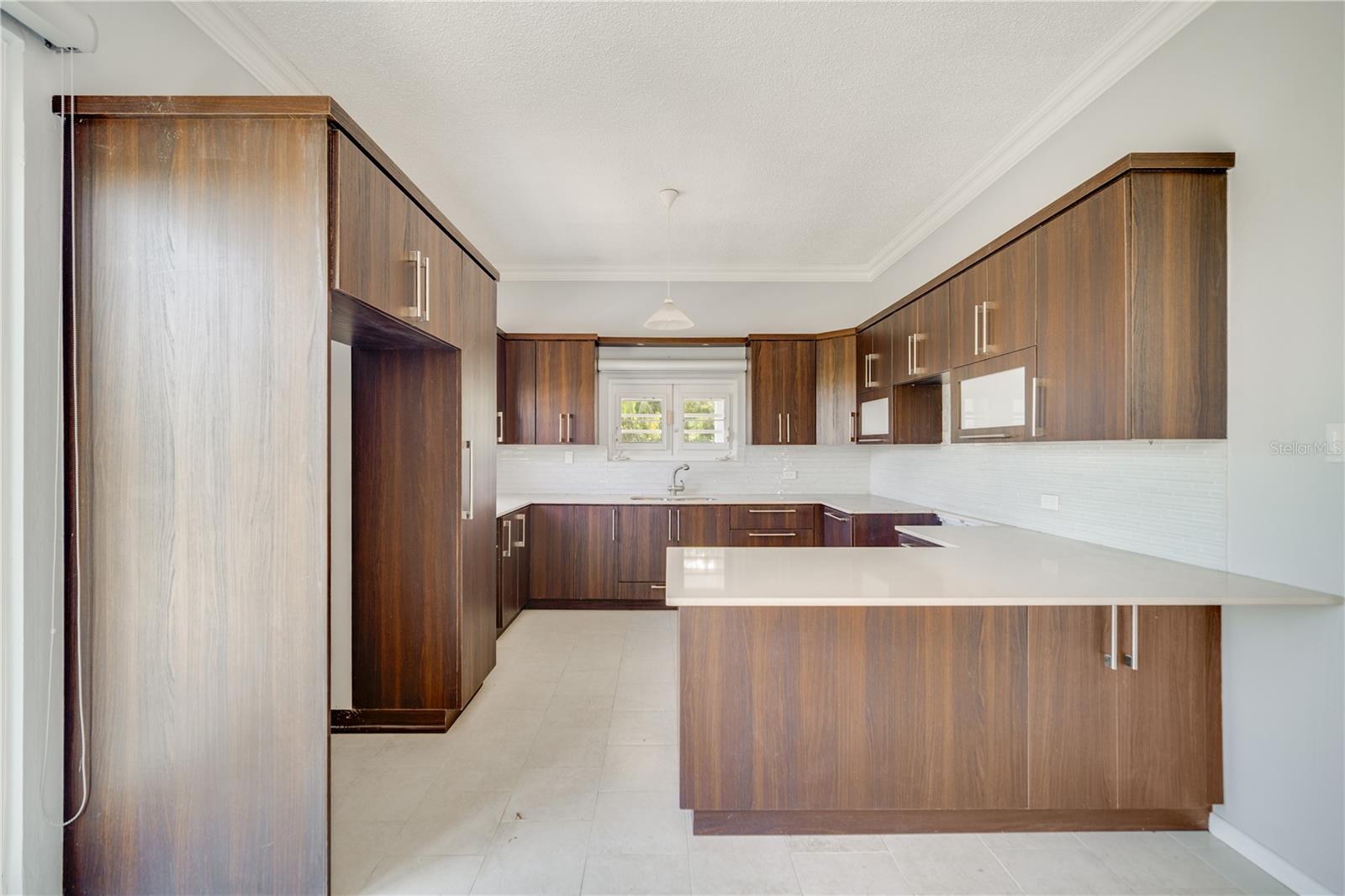 PORT ROAD - Residential
