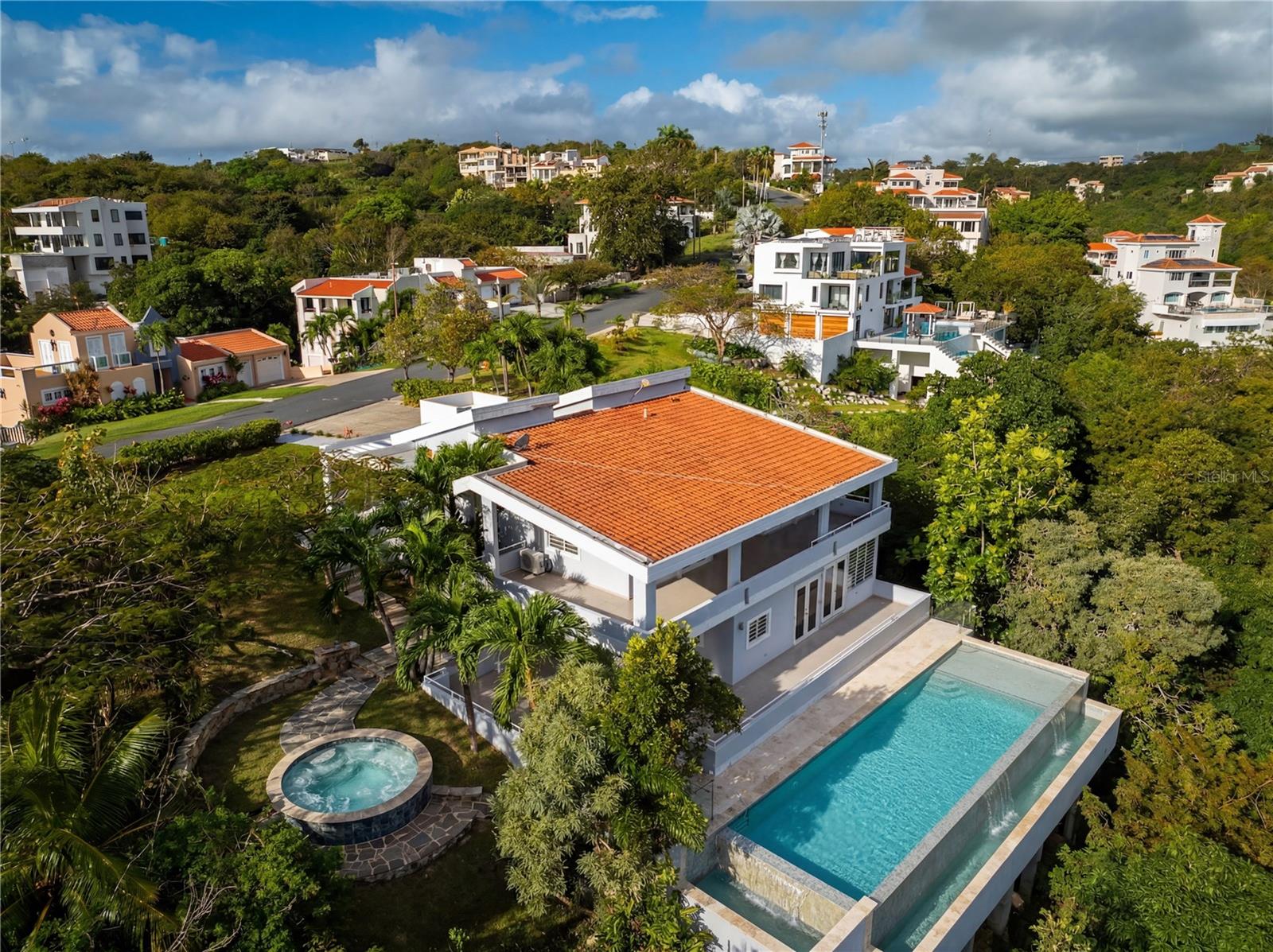 PORT ROAD - Residential