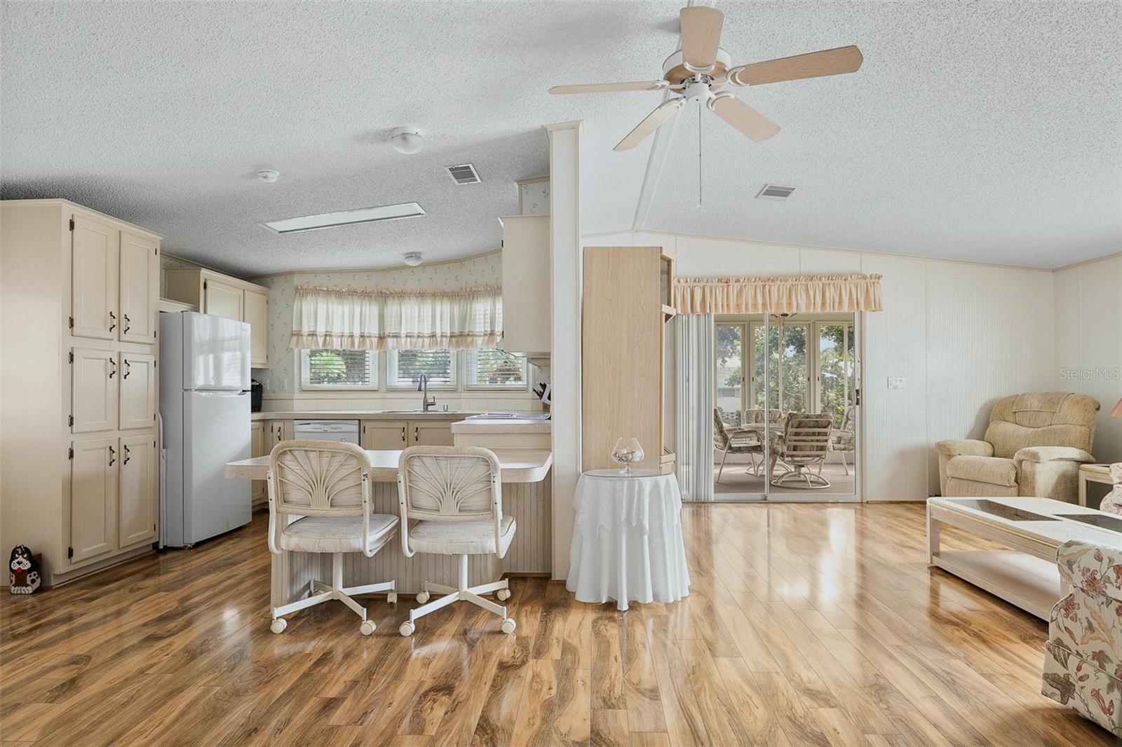 IMPERIAL LAKES ESTATES UNIT II - Residential