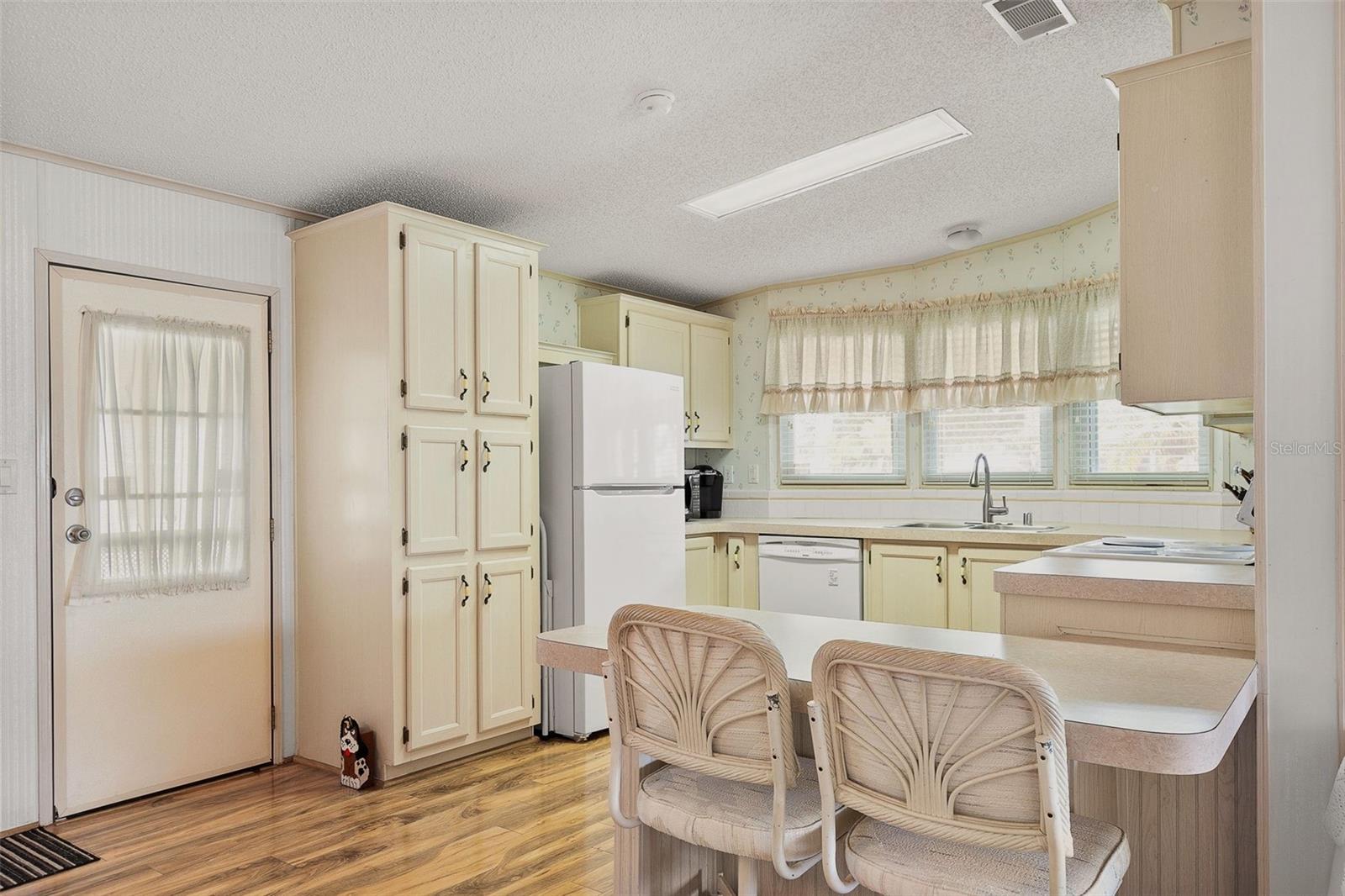 IMPERIAL LAKES ESTATES UNIT II - Residential