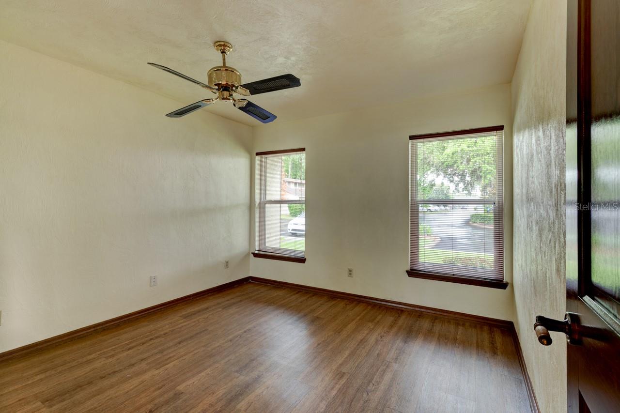 CHARTER OAKS TWNHMS - Residential