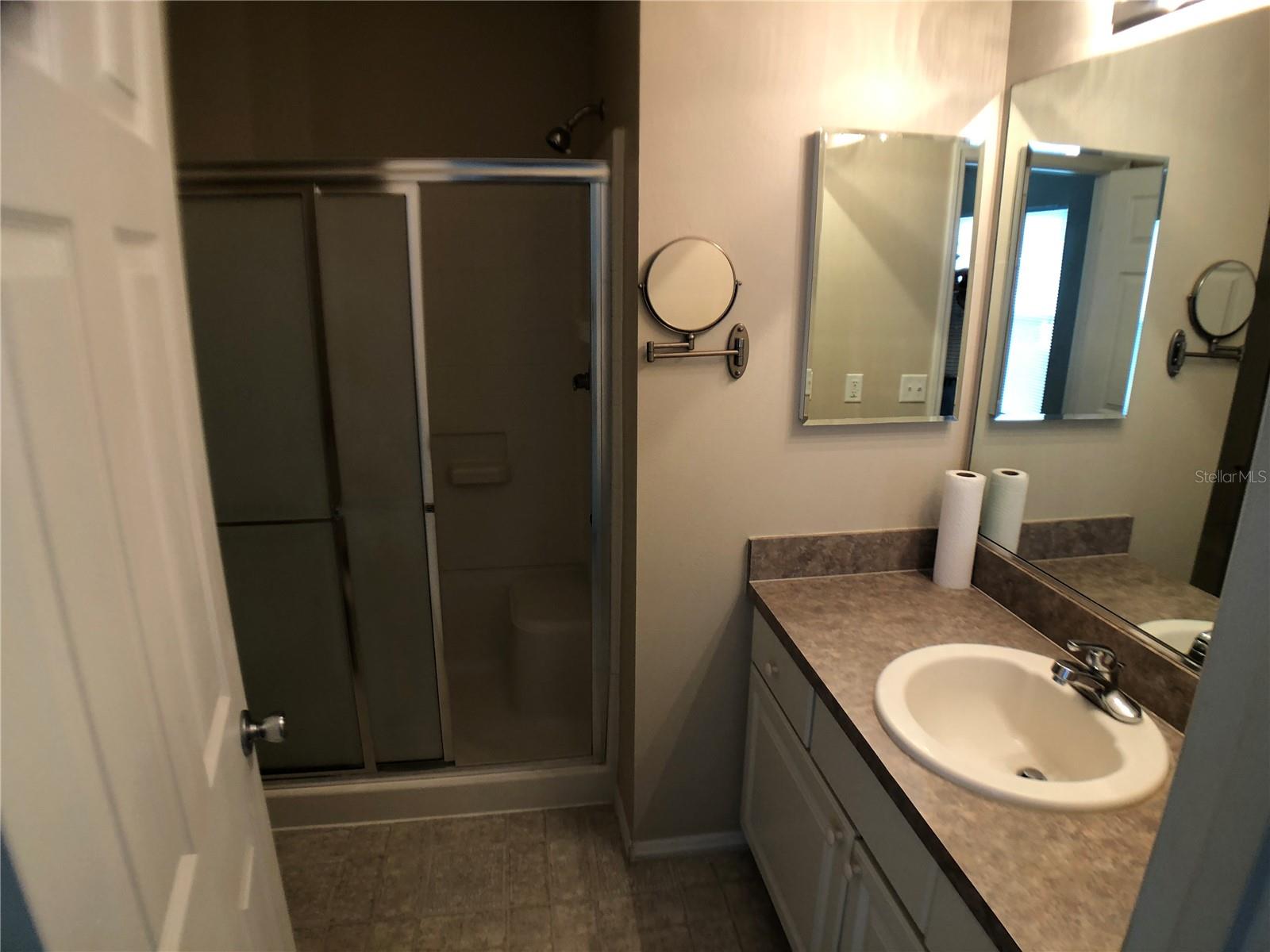 VILLAGES OF SUMTER - Residential Lease