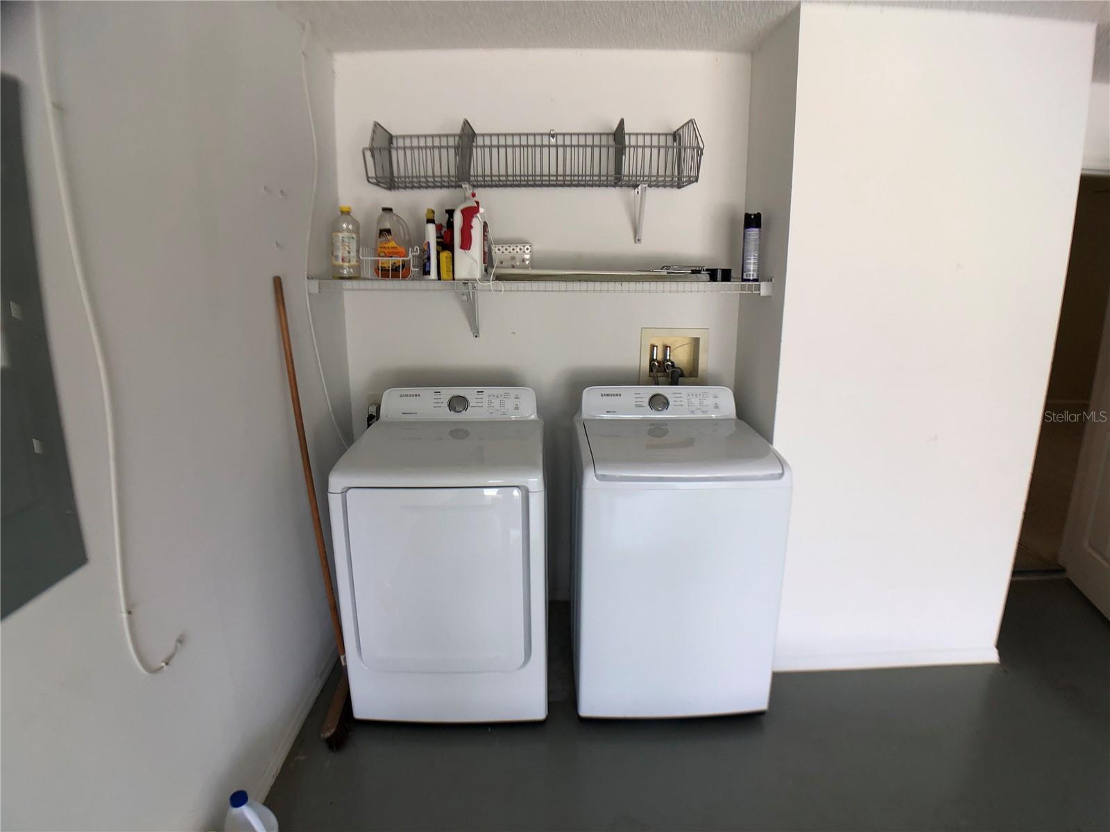 VILLAGES OF SUMTER - Residential Lease