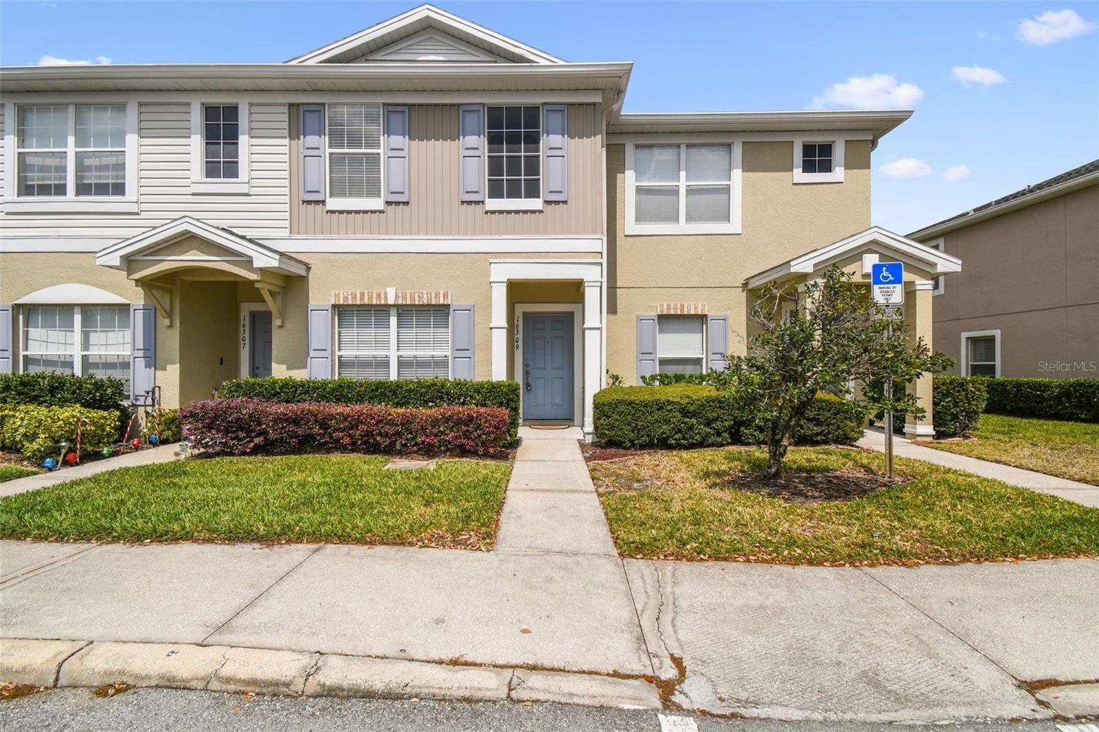 16227 SWAN VIEW CIRCLE