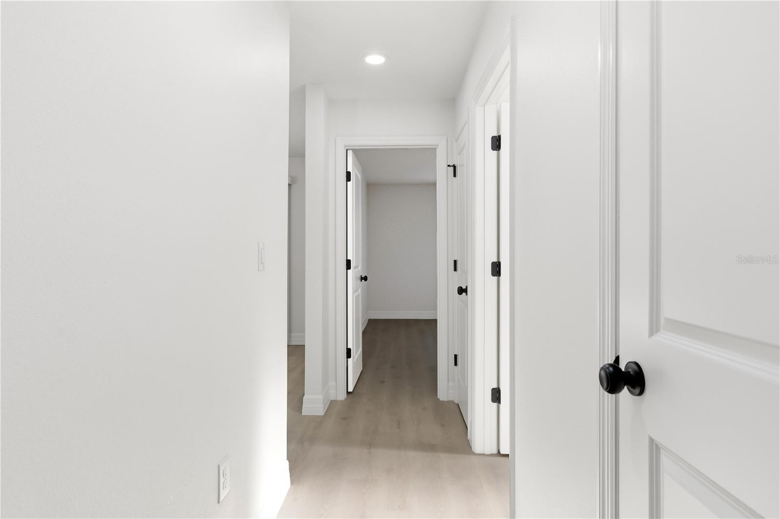 ROYAL HIGHLANDS - Residential