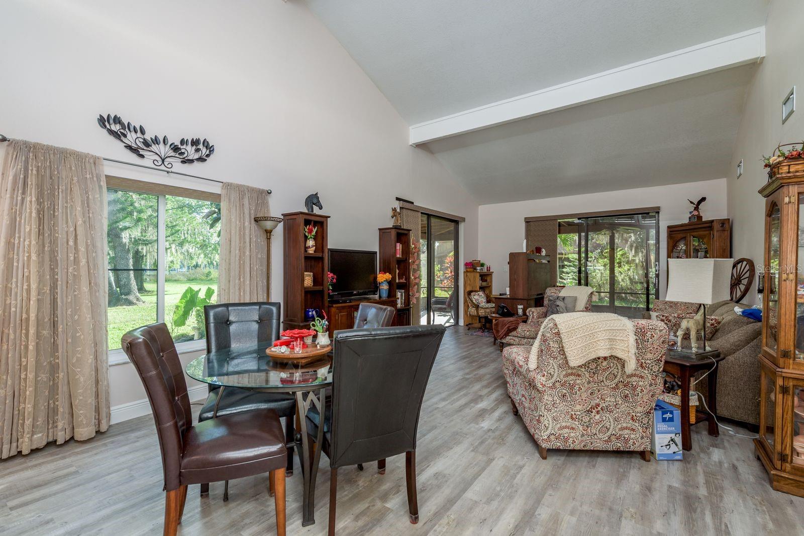 WALDEN LAKE FAIRWAY VILLAS UNI - Residential