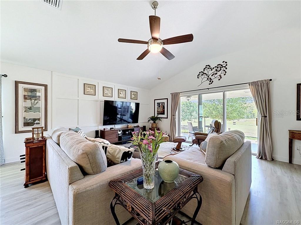 FAIRWAYS AT TWISTED OAKS SUB - Residential