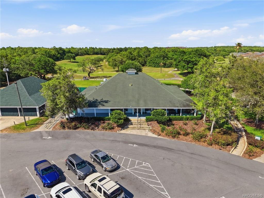 FAIRWAYS AT TWISTED OAKS SUB - Residential