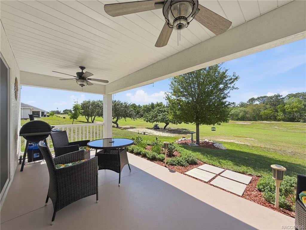 FAIRWAYS AT TWISTED OAKS SUB - Residential