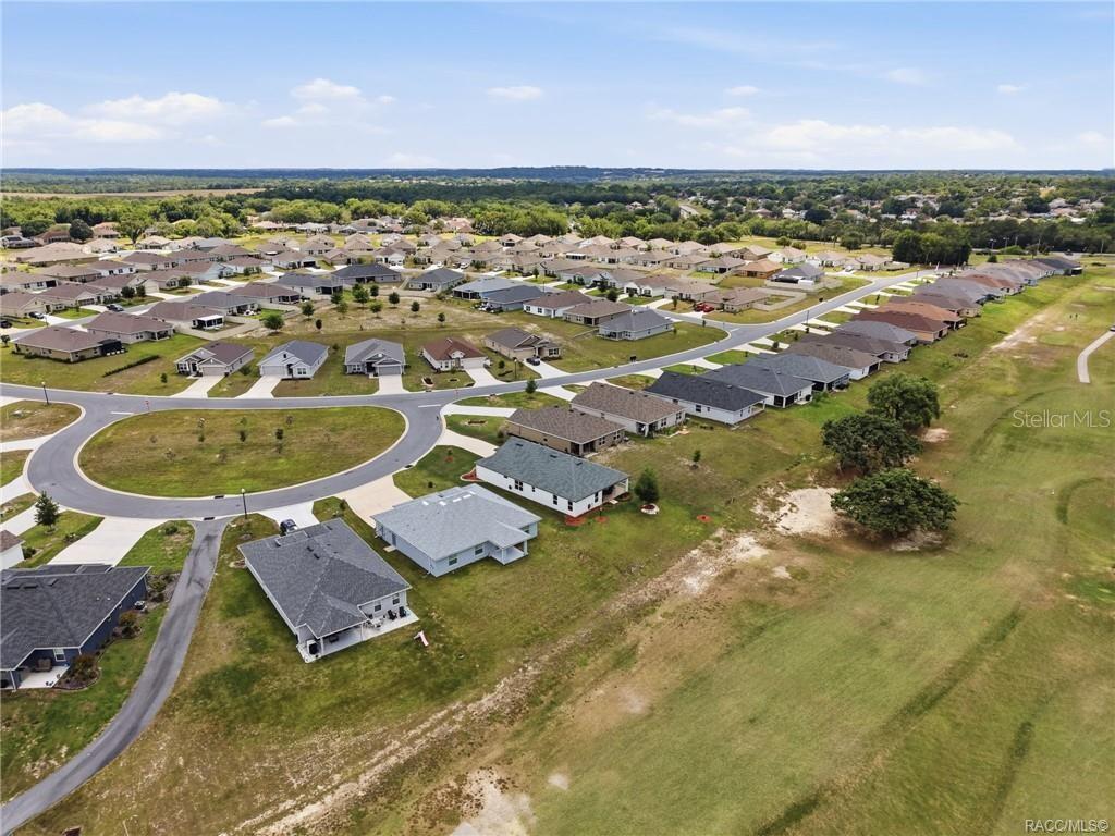FAIRWAYS AT TWISTED OAKS SUB - Residential