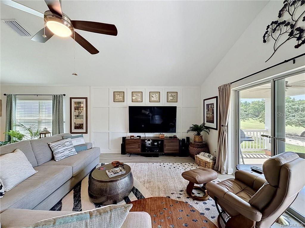 FAIRWAYS AT TWISTED OAKS SUB - Residential