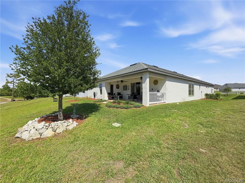 FAIRWAYS AT TWISTED OAKS SUB - Residential