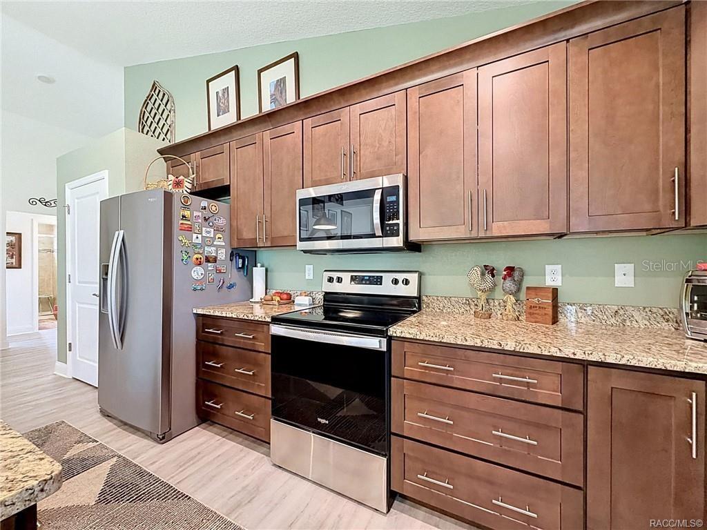 FAIRWAYS AT TWISTED OAKS SUB - Residential