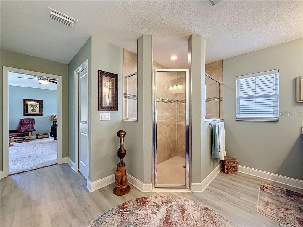 FAIRWAYS AT TWISTED OAKS SUB - Residential