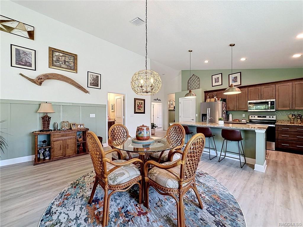 FAIRWAYS AT TWISTED OAKS SUB - Residential