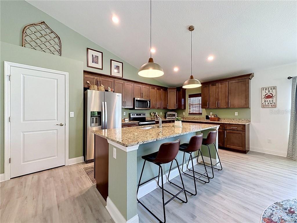 FAIRWAYS AT TWISTED OAKS SUB - Residential