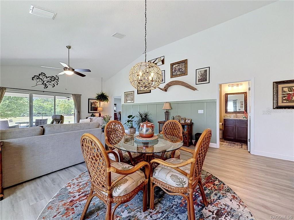 FAIRWAYS AT TWISTED OAKS SUB - Residential