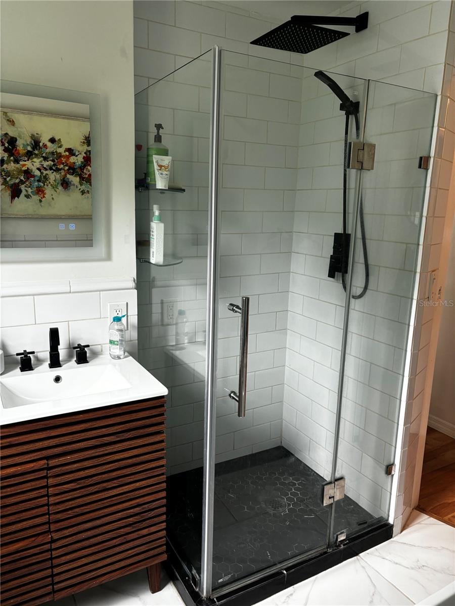 HODGSON - Residential