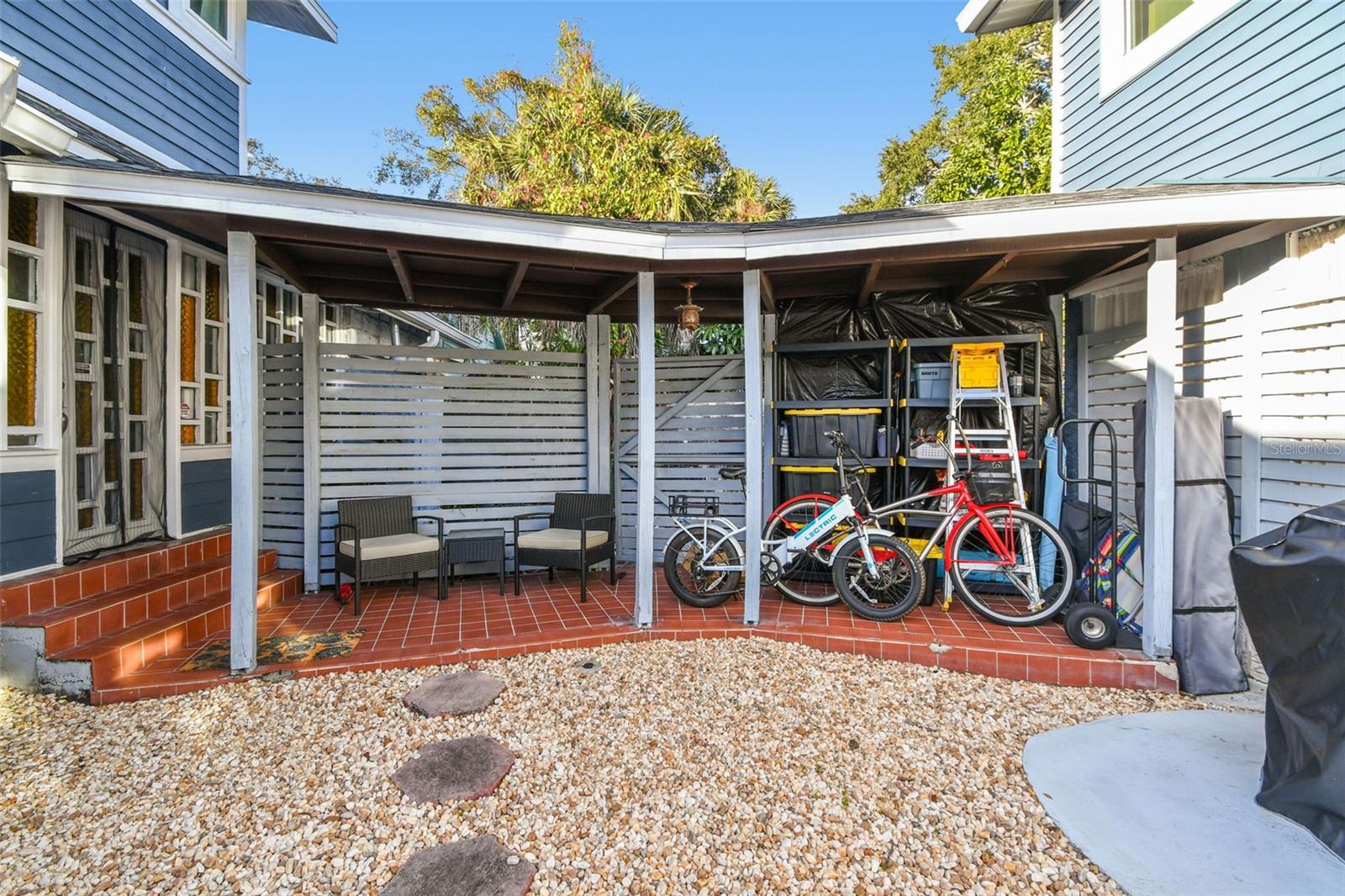 HODGSON - Residential