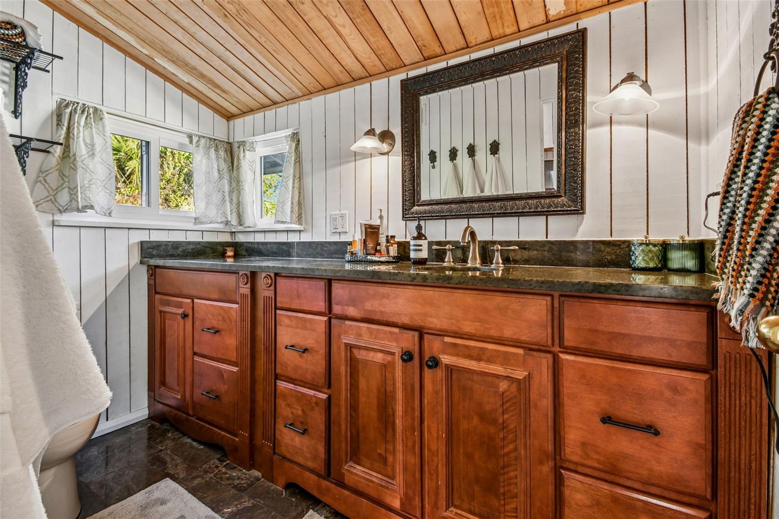 HODGSON - Residential